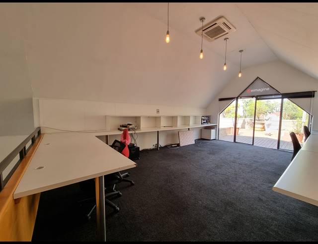 131M² OFFICE FOR SALE IN RIVONIA